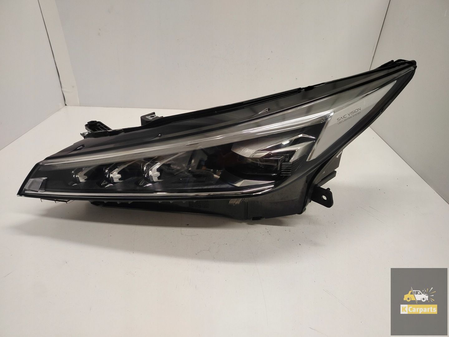 MG HS II Full Led linkerlamp Ideaal