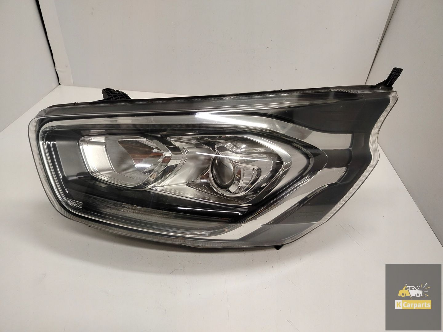 JK21-13W030-DJ, Liens de lampe LED pour lentille de levage Ford Transit Custom