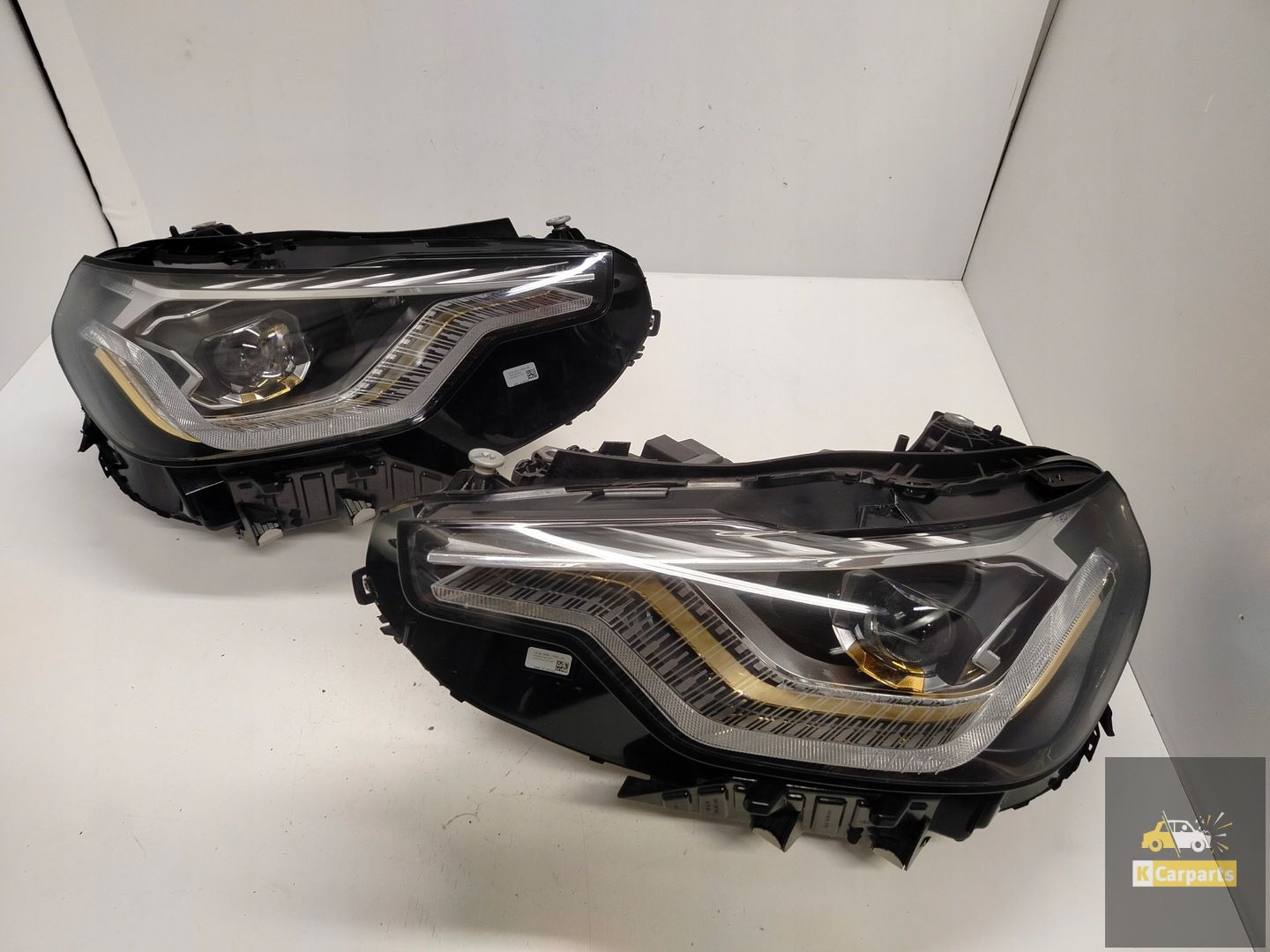 5A03E37, BMW G42 Full Led Adaptive Golf Gold lamp rechts links