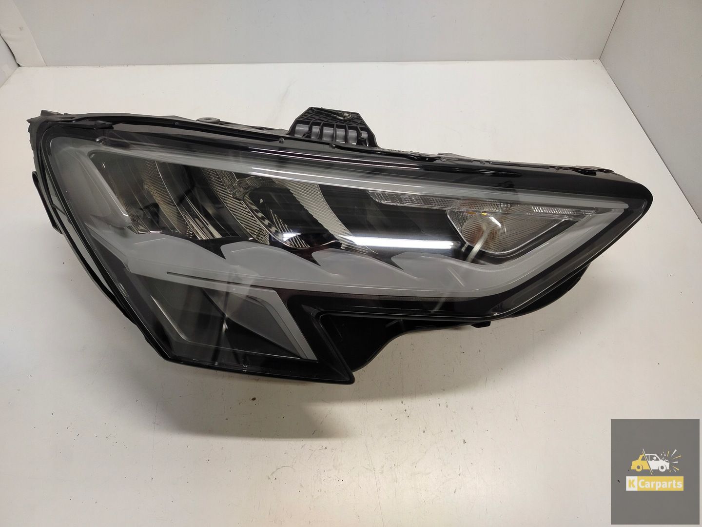 8Y0941012, Audi A3 8Y LED-Blinker rechts, neuwertig