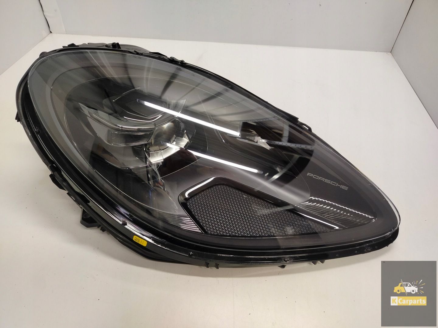 95B.941.010.AS, Porsche Macan Lift Volledig ledlamp rechts Perfect