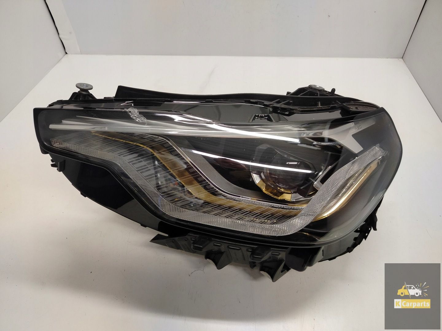 5A320F3, BMW G42 Voll-LED-Adaptivscheinwerfer GOLD Gold Linke Lampe
