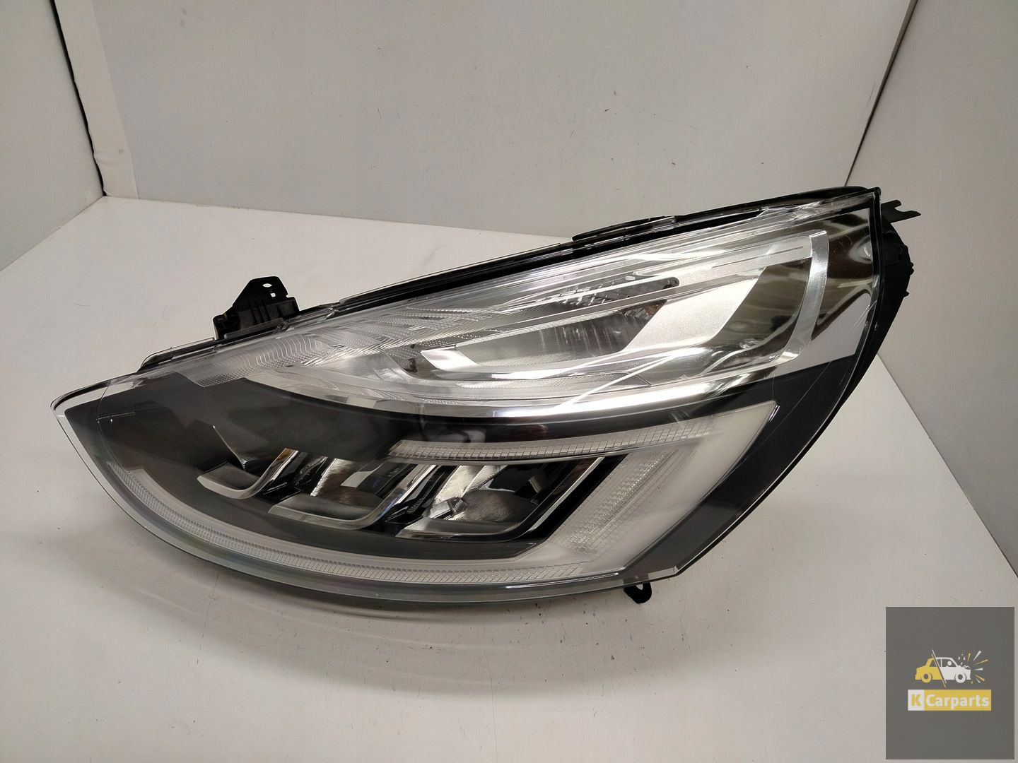 260605046R, Renault Clio IV Lift Volledig Led-licht links