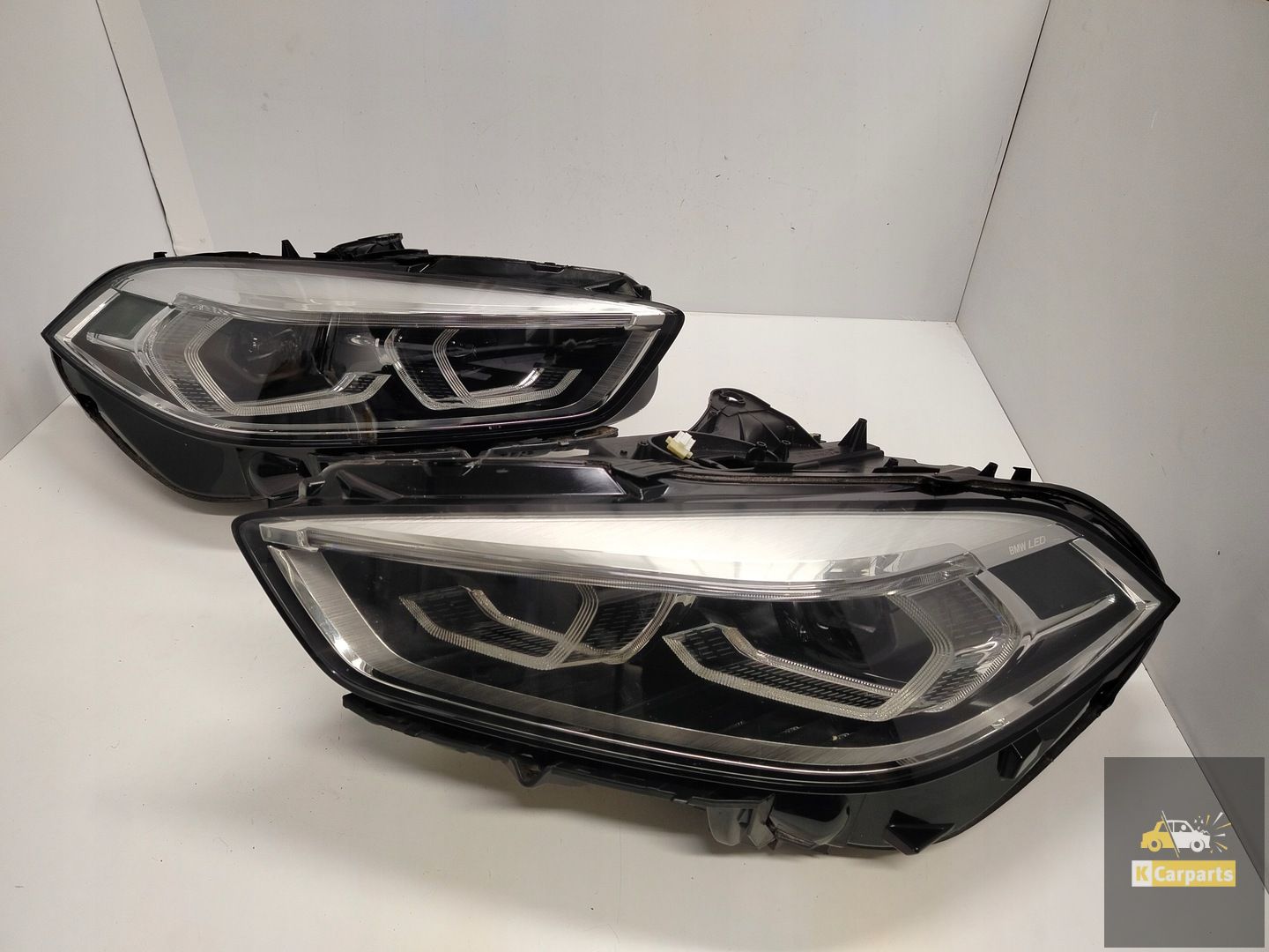 5A1E056, Phare avant droit à LED pour BMW F40