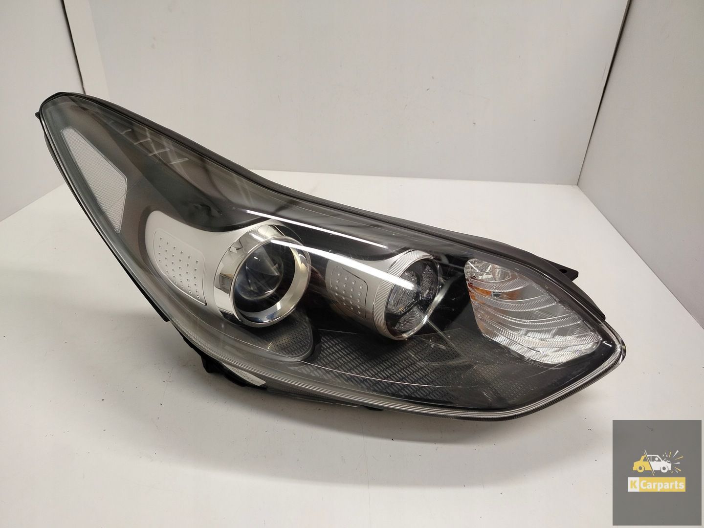 92102F1110, KIA Sportage IV Xenon lamp rechts Perfect kia