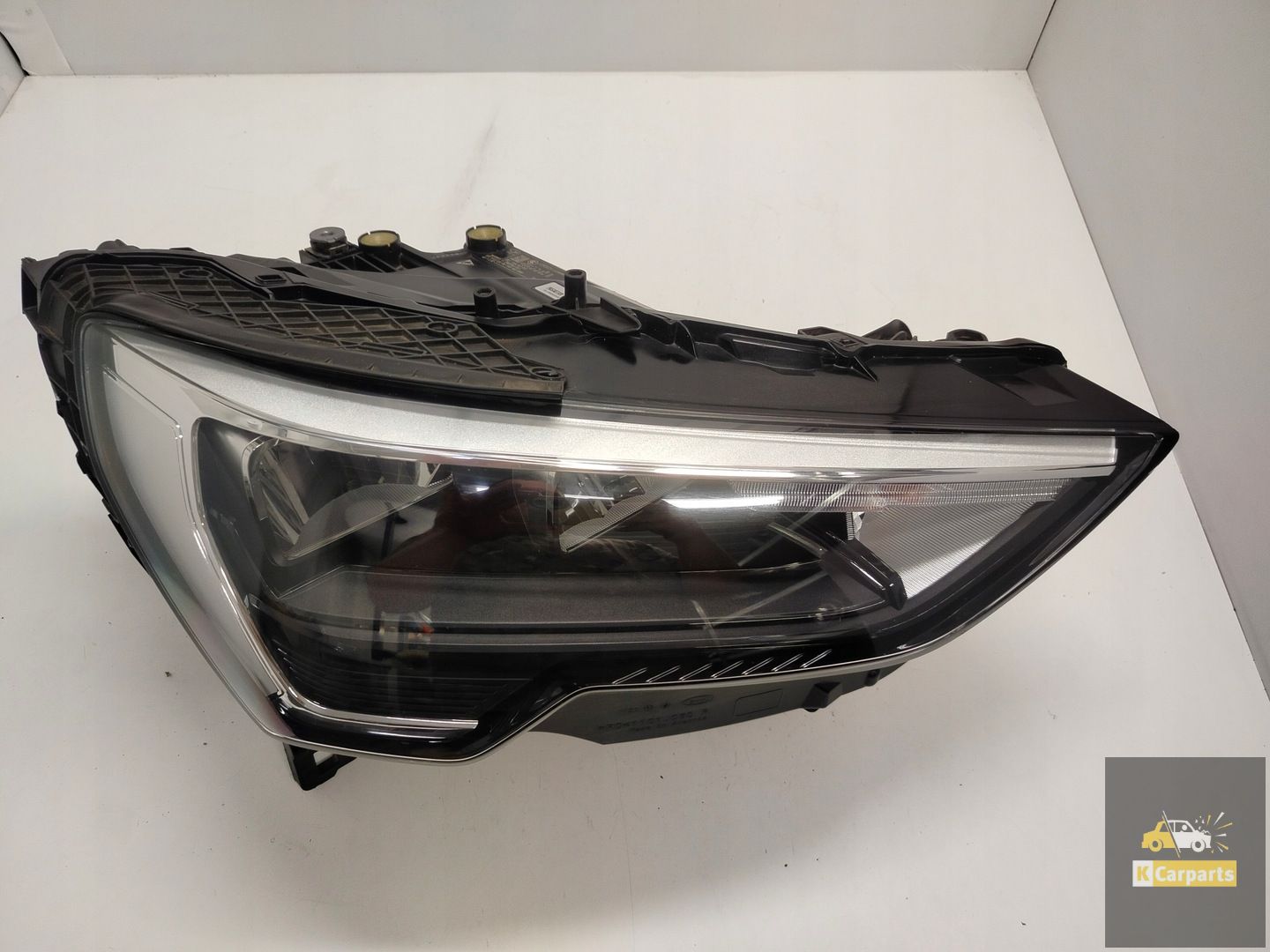 83A.941.012, Audi Q3 83A II LED rechterlamp Ideaal