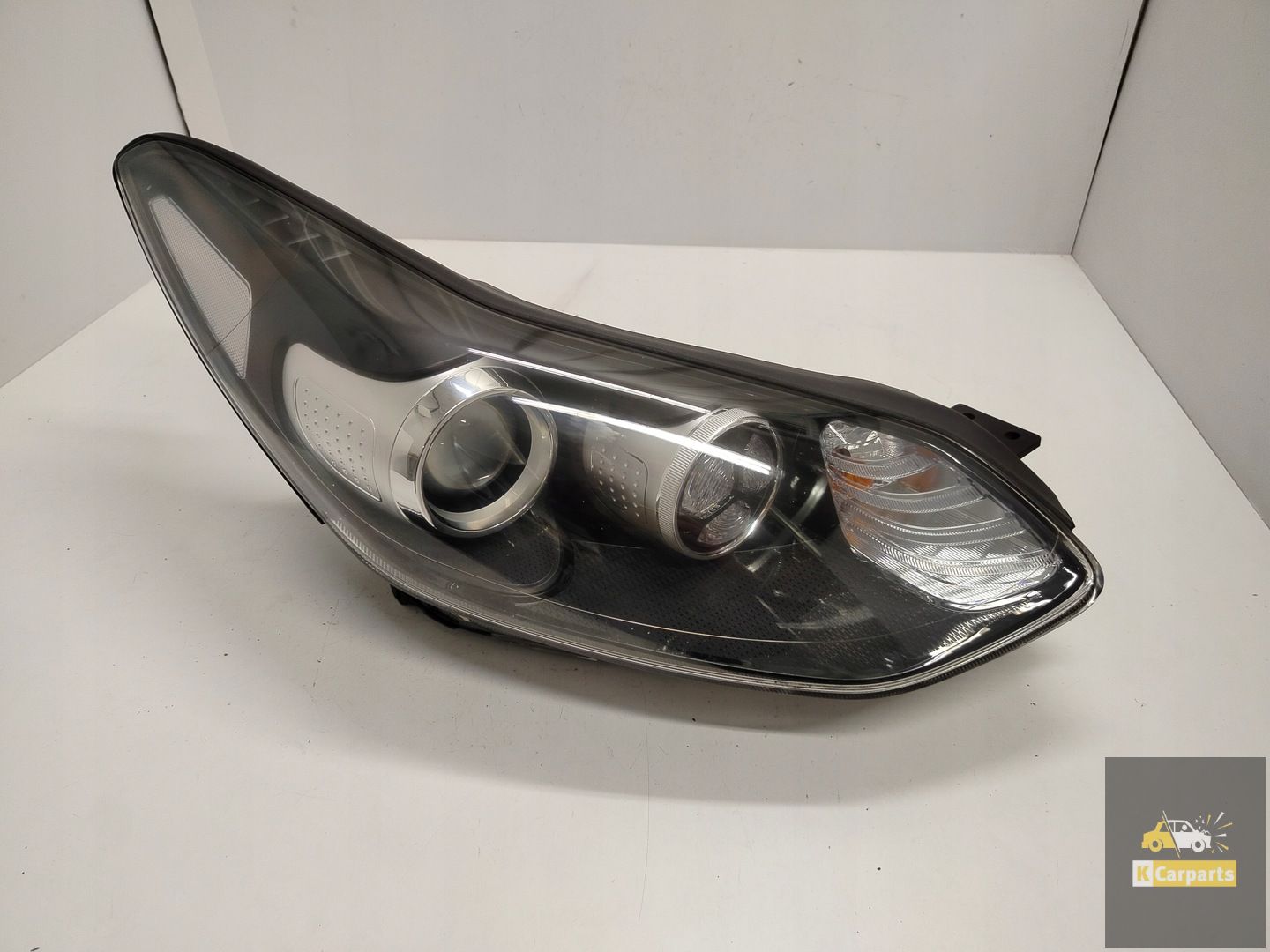 92102F1110, KIA Sportage IV Xenon lamp rechts Perfect