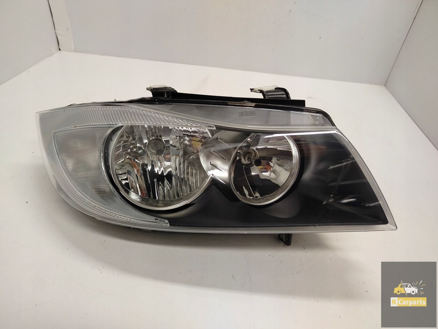 89311640, BMW E90 Standard-Rechtsscheinwerfer Ideal