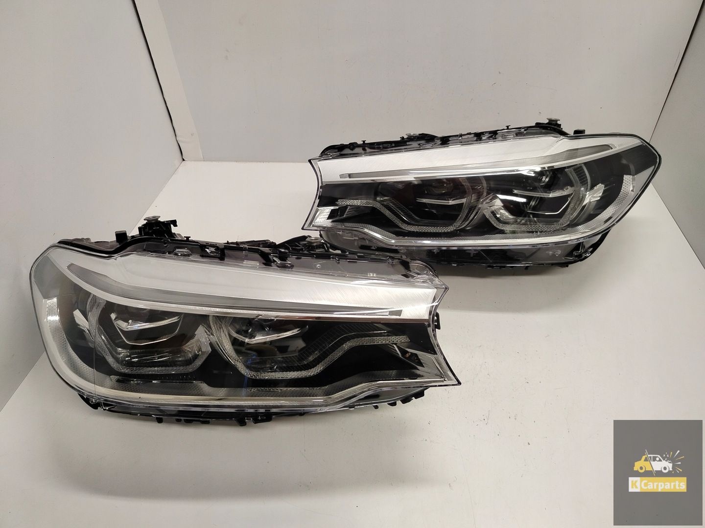 BMW G30 Voll-LED-Adaptivscheinwerfer rechts links