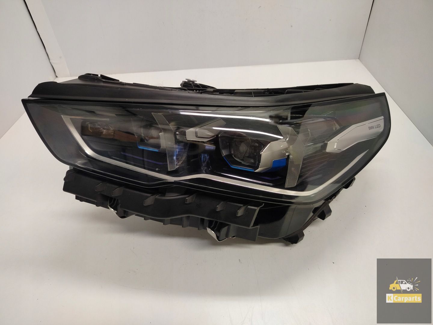 5A798D1, BMW G60 Voll-LED-Lampe links, silber