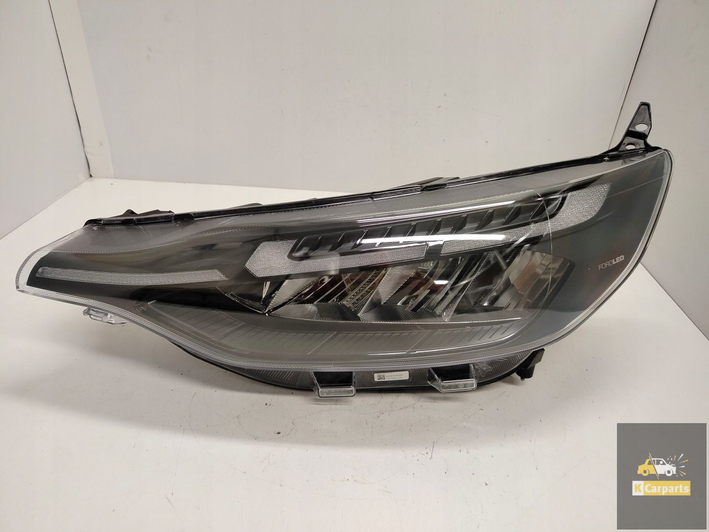 PZ31-13E015-CB, Ford Transit Custom II, feux LED complets, parfaitement adaptés