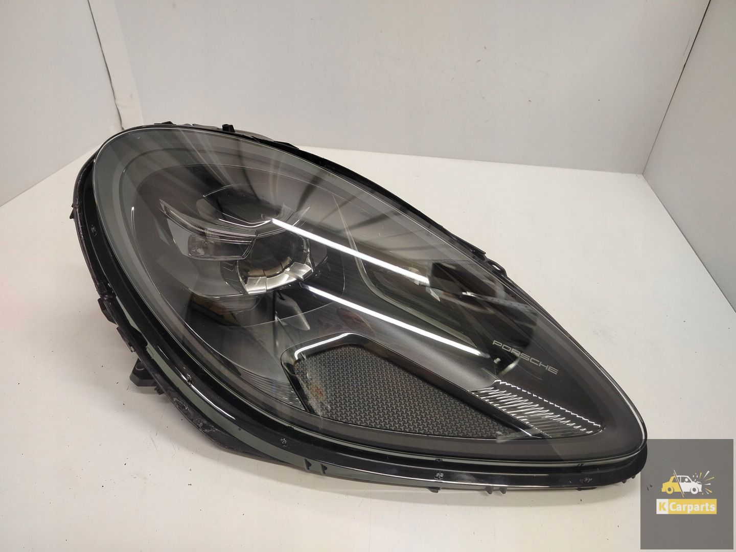 95B.941.010.AH, Porsche Macan Lift Volledig Led EXCL ECE RV rechterlamp