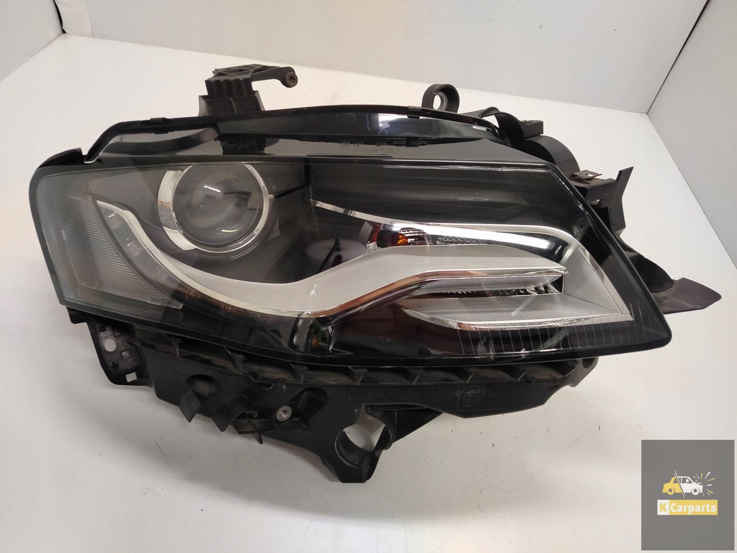 8K0941004C, Audi A4 B8 8K0 Xenon No Torsion Right Lamp
