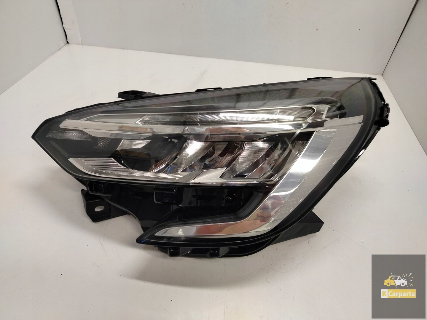 260604183R, Renault Clio V LED Zilver Helder Linkerlicht