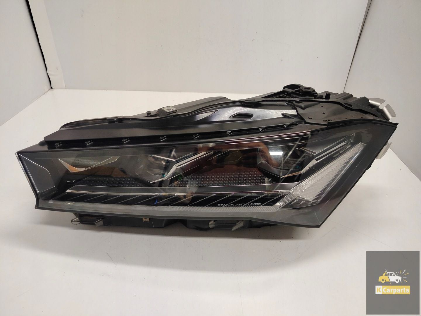 3P1.941.015.A, Skoda Superb IV Liens pour feux de position avant à LED