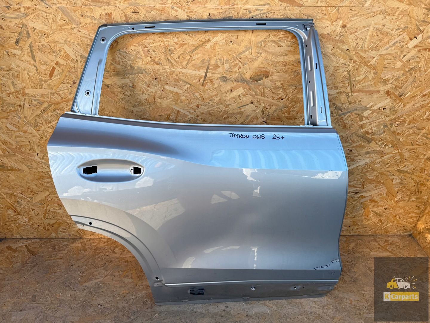 VW Tayron rear door right
