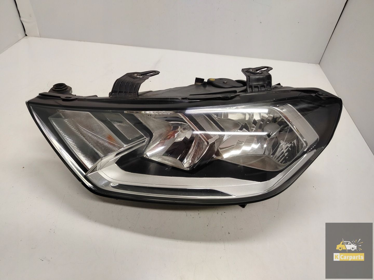 82A.941.003, Audi A1 II Lamp links normaal Ideaal