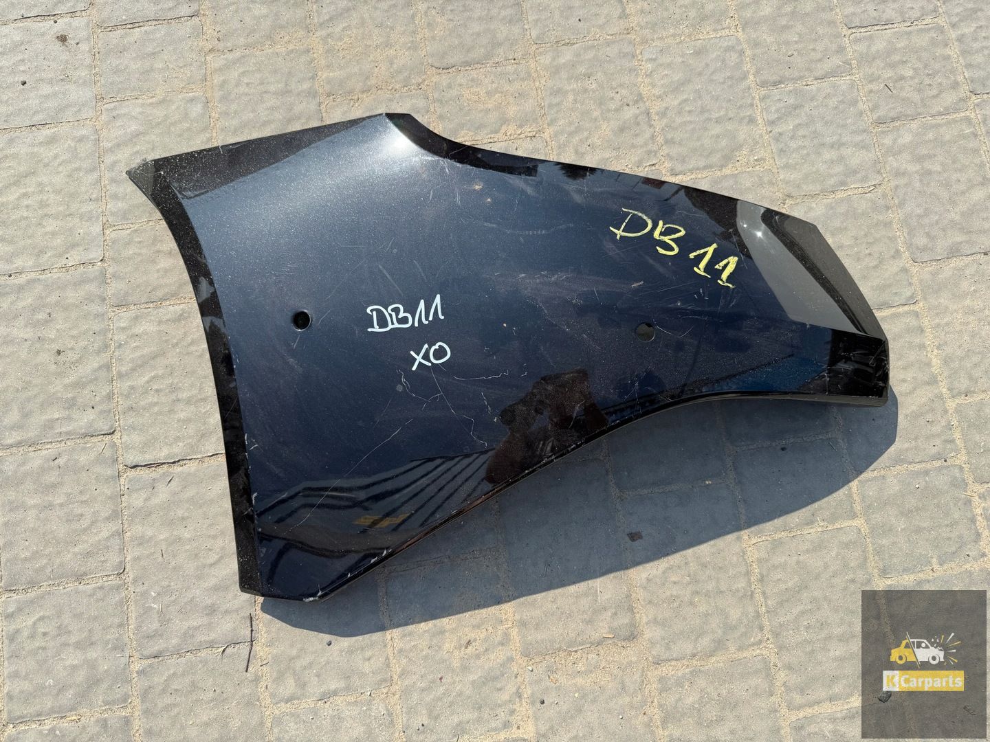 Aston Martin poliko linker achterbumper