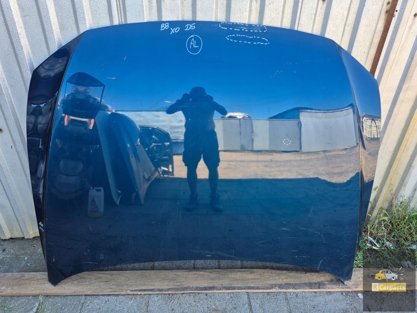 VW Passat B8 14-23 motorkap