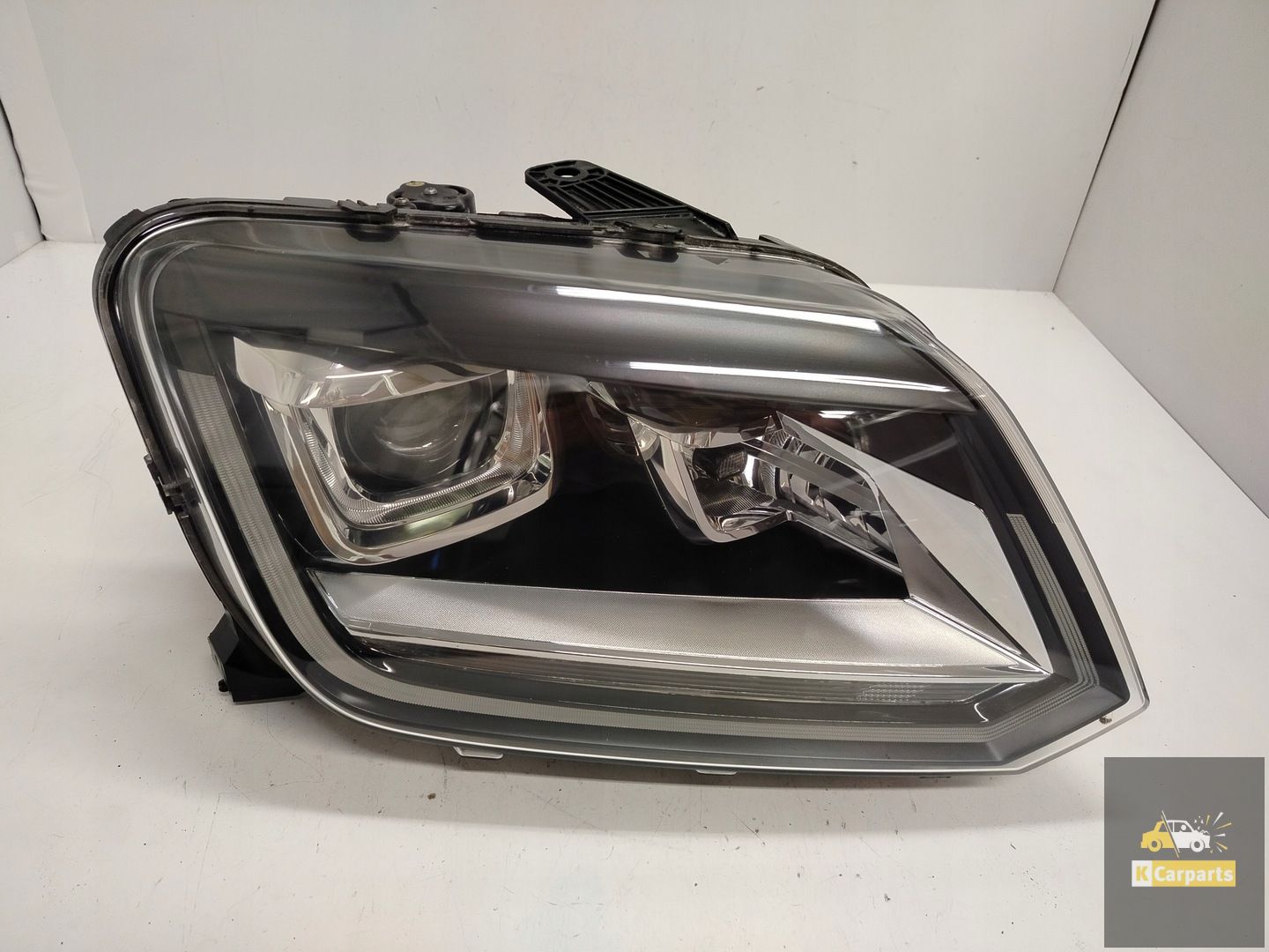 2H1941016AF, VW Amarok Xenon LED right lamp Ideal