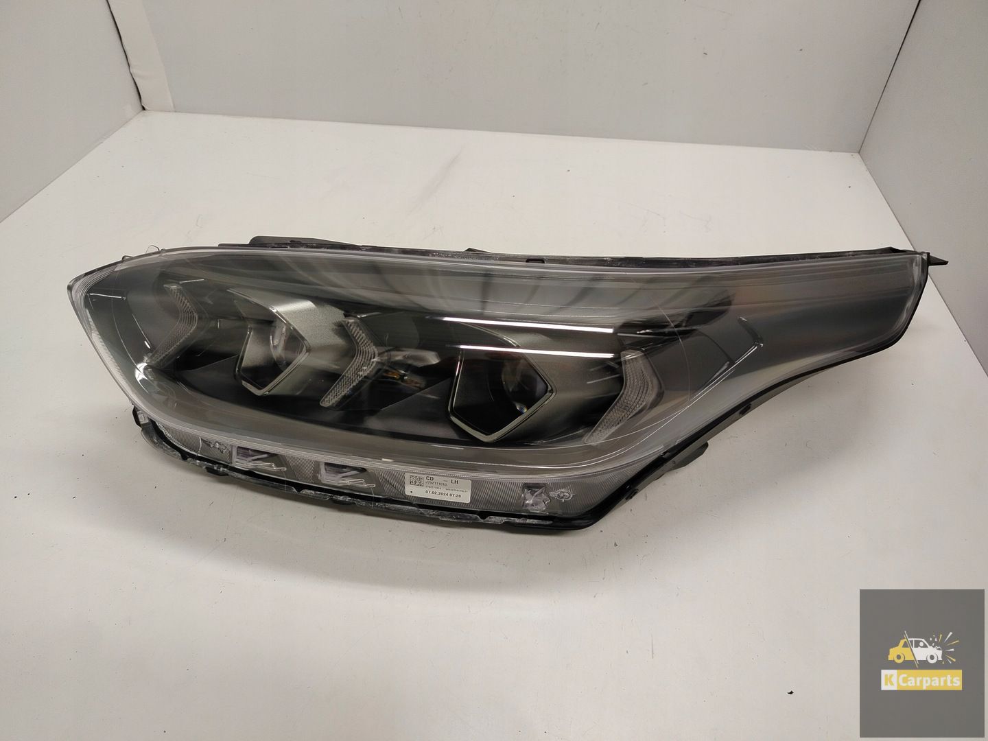 92101J7500, KIA Ceed III lift Volledig LED-licht links Ideaal