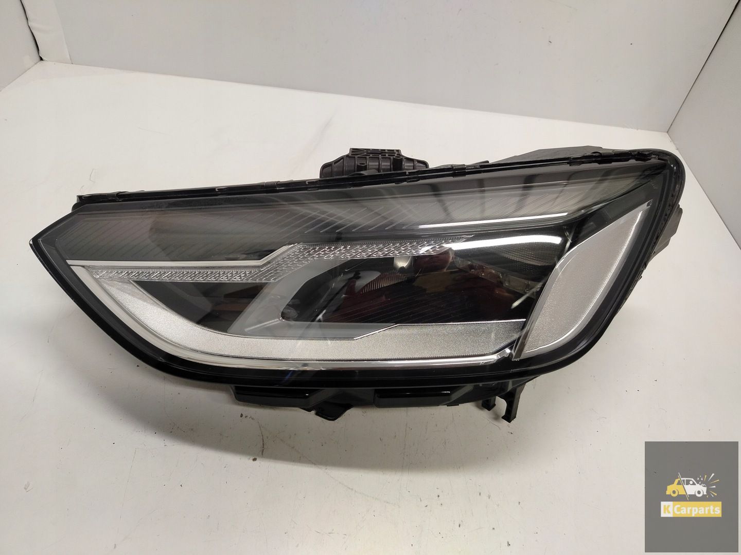 8W0.941.011, Audi A4 B9 8W Lift LED-Lampenverbinder