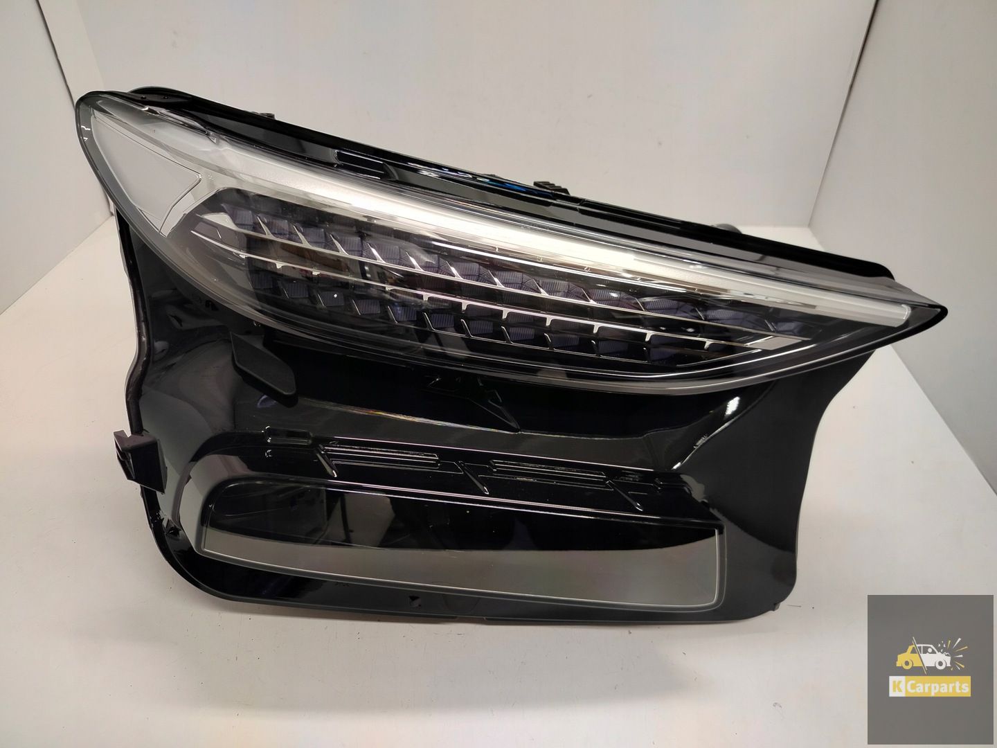85H.941.040, Audi Q6 E Tron 85H Full Led lamp rechts