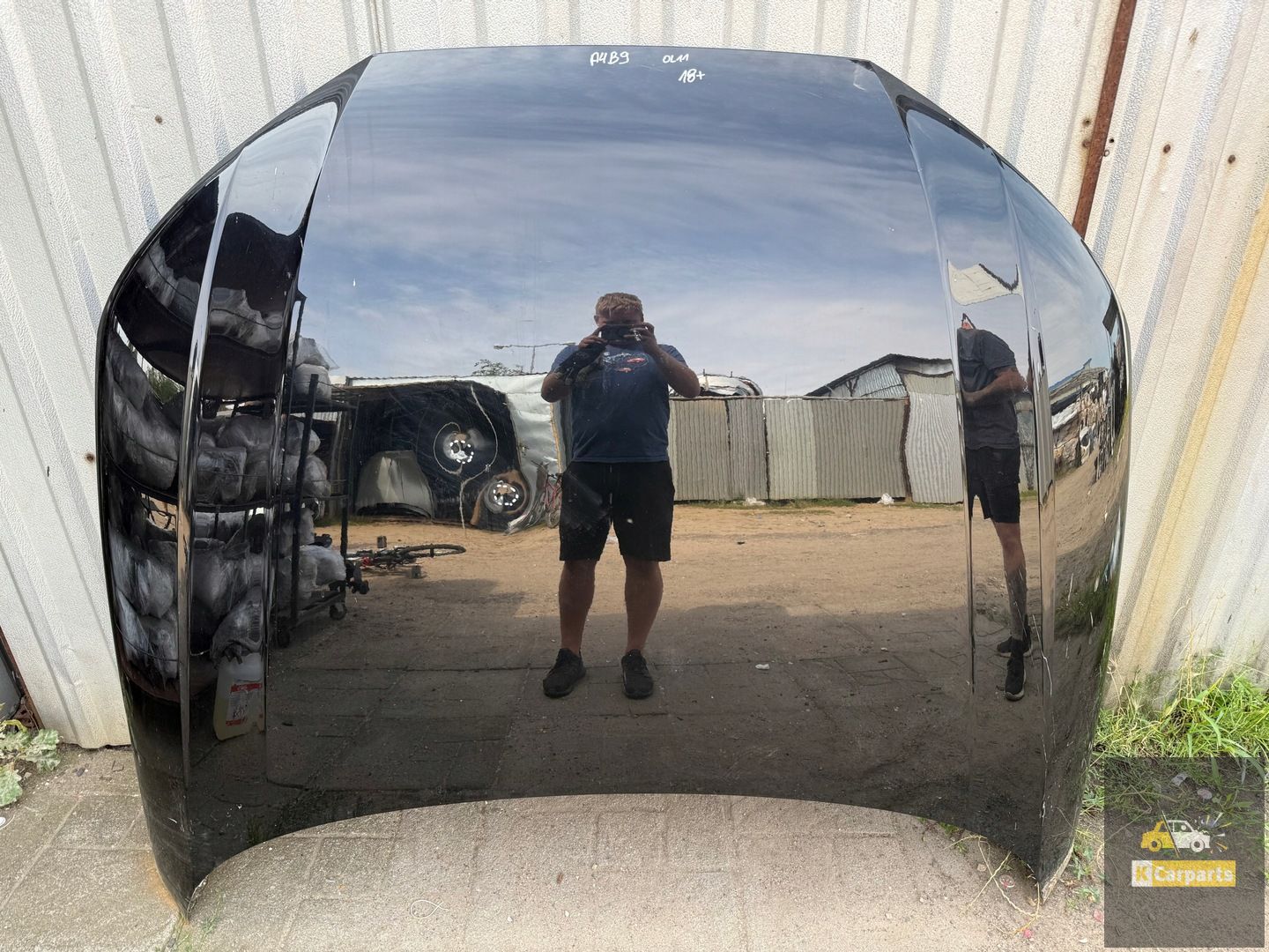 Audi A4 B9 8W 15-24 motorkap