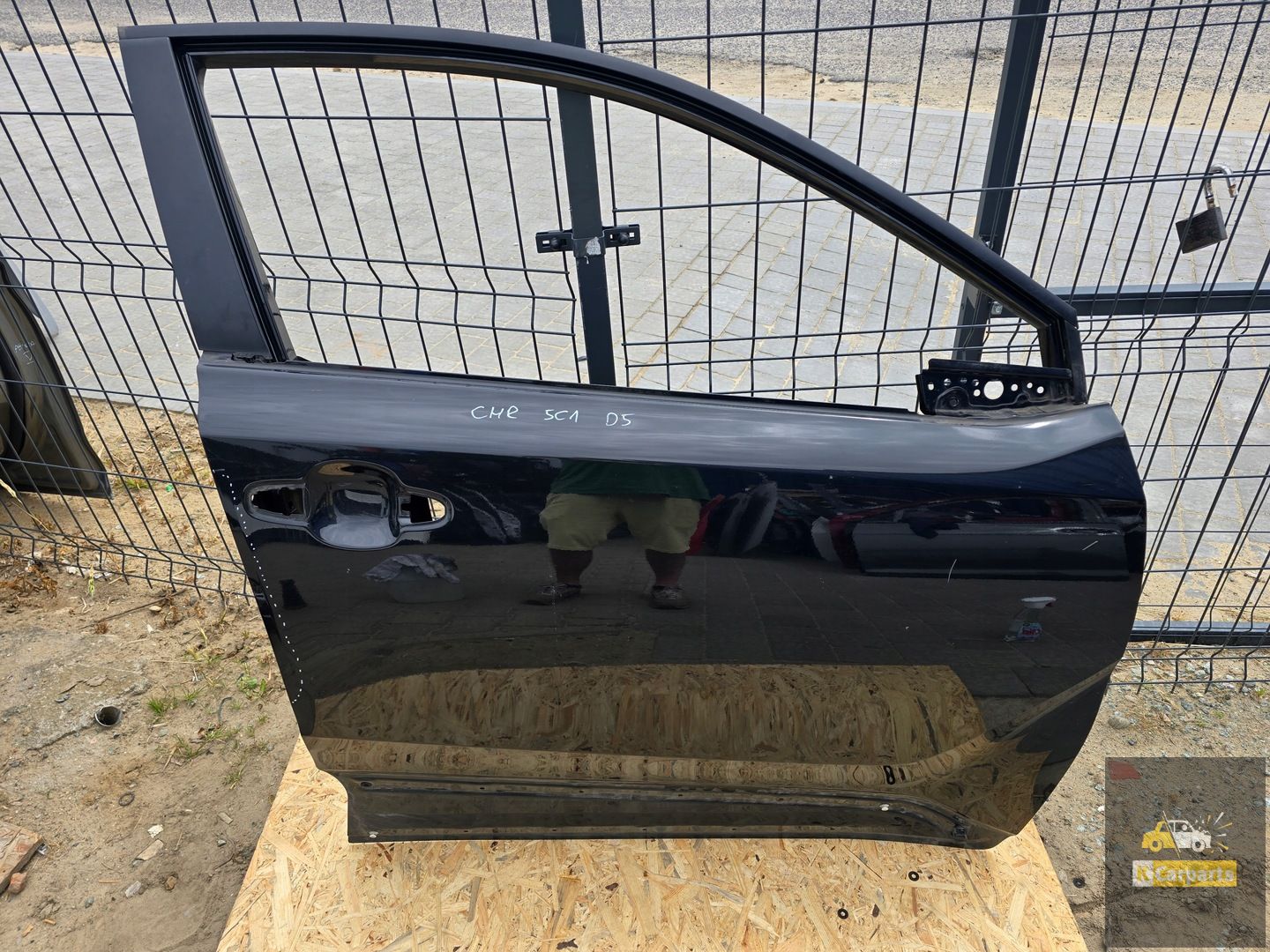 Toyota CHR front door right
