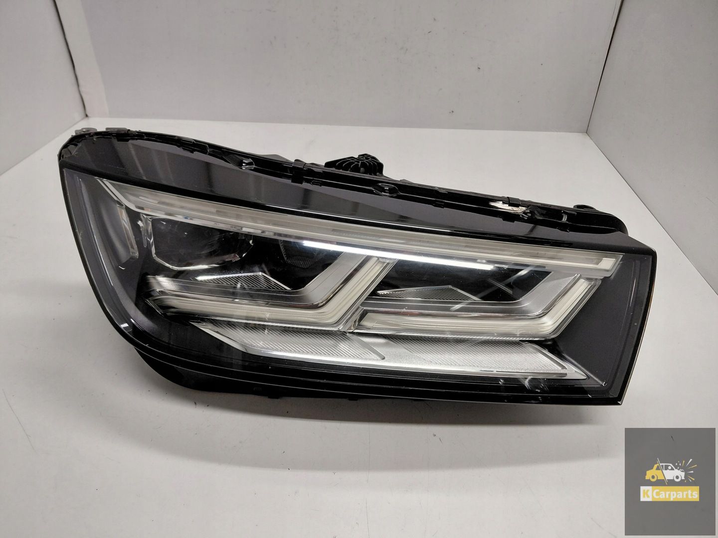 80A941034, Audi Q5 80A II Volledig Ledlamp rechts Perfect