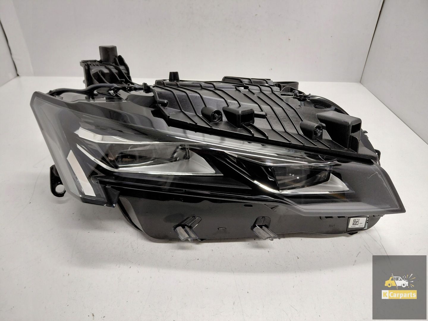 Peugeot 408 308 T10 III MAtrix rechterlamp