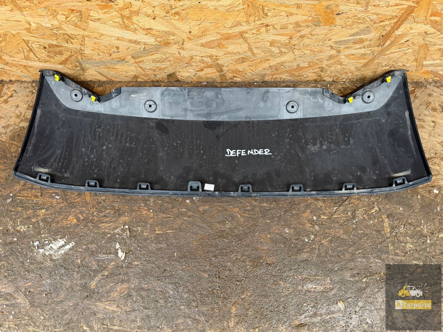 Defender II L663 bumperbevestiging