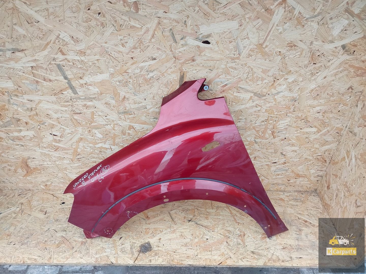 Aileron avant gauche Dacia Sandero Stepway III