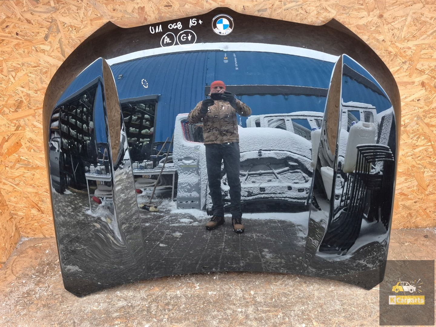 BMW X1 U11 22- motorkap