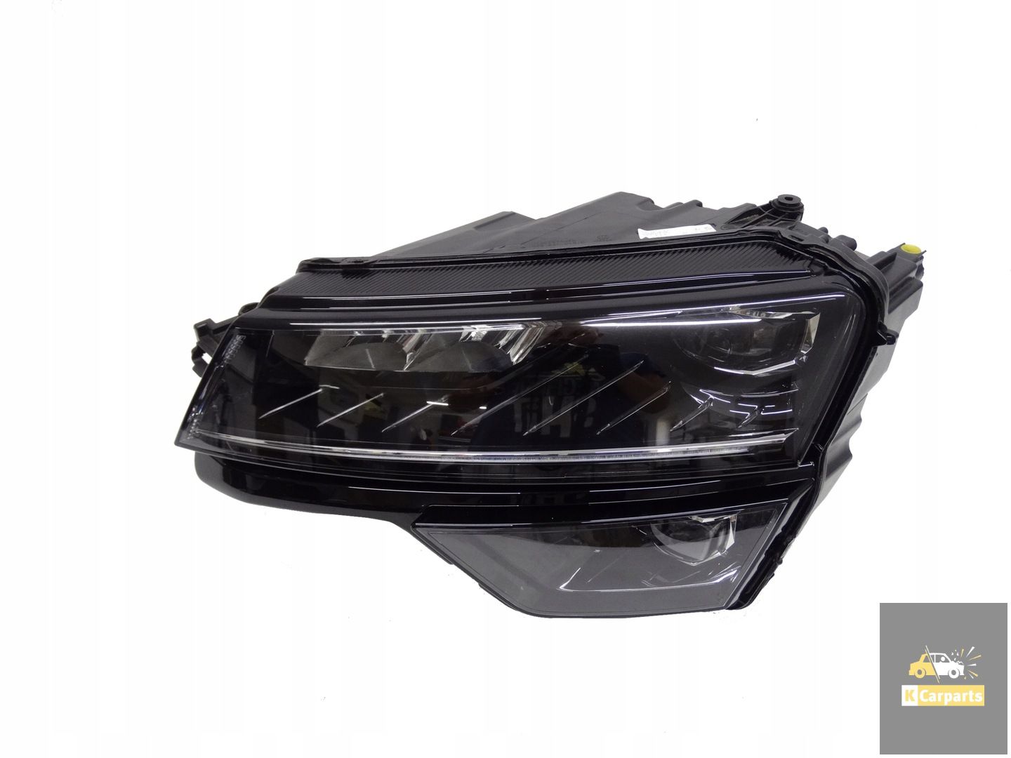 57B941015F, Skoda Karoq 57B 17-22 Voll-LED-Verbindungsstücke 57B941015F