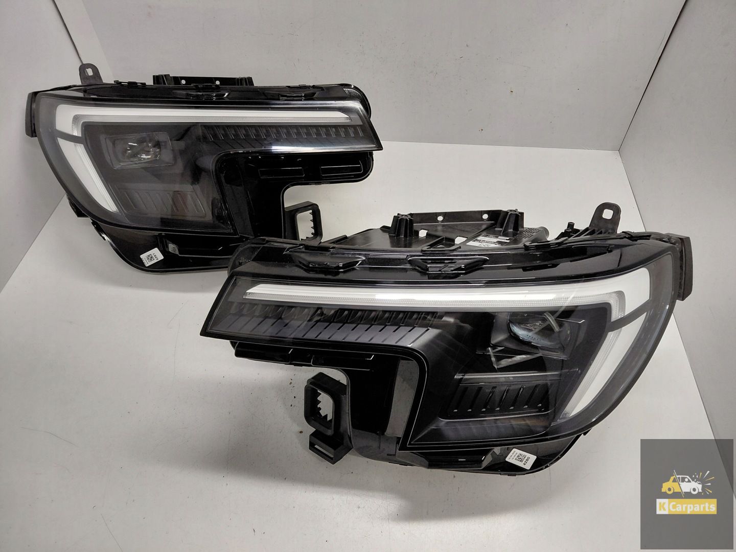 R2KB13E015CH, Ford Explorer VII EV Volledig Ledlamp rechts links