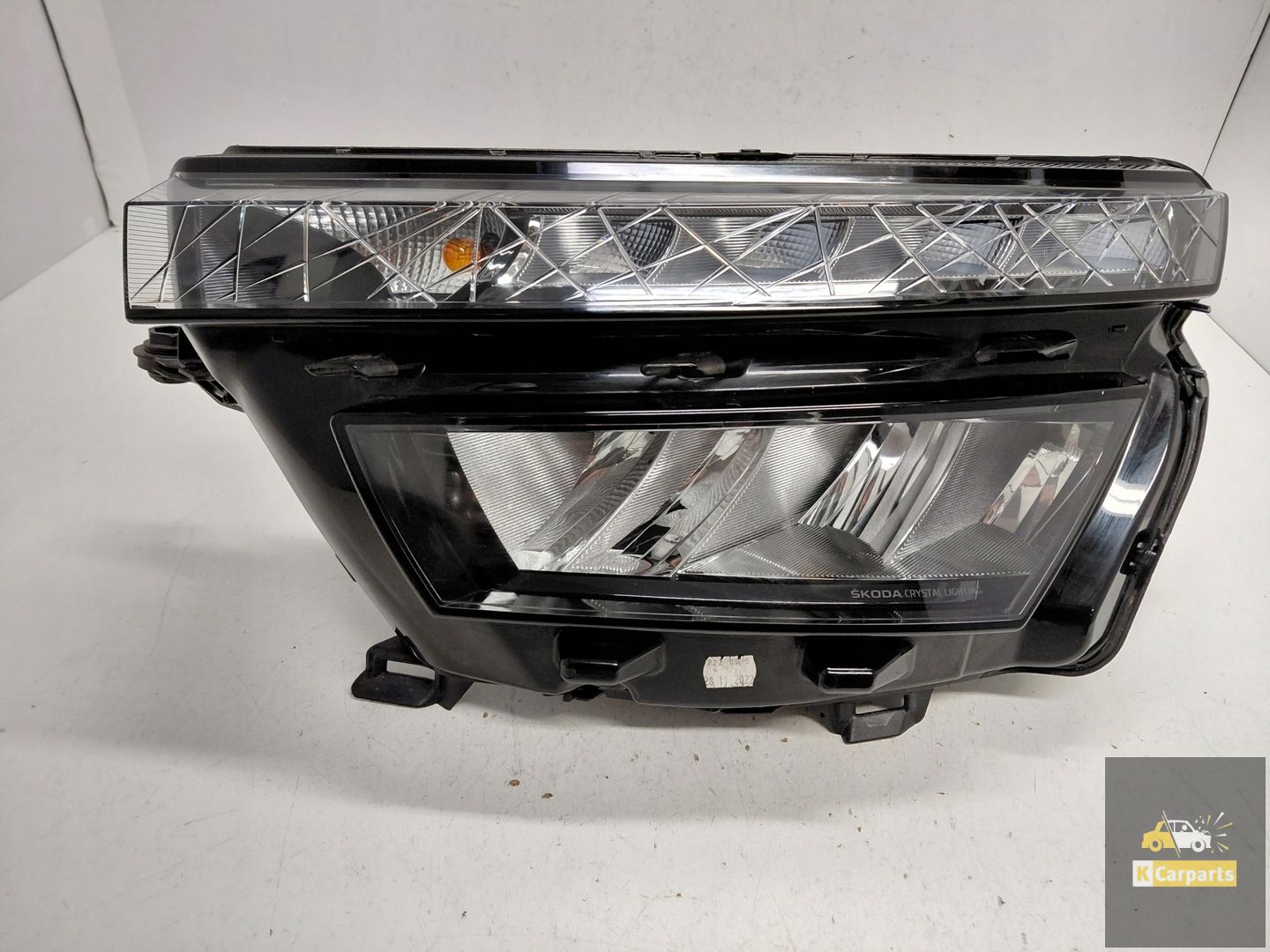 658.941.015, Phare gauche à LED pour Skoda Kamiq Ideal