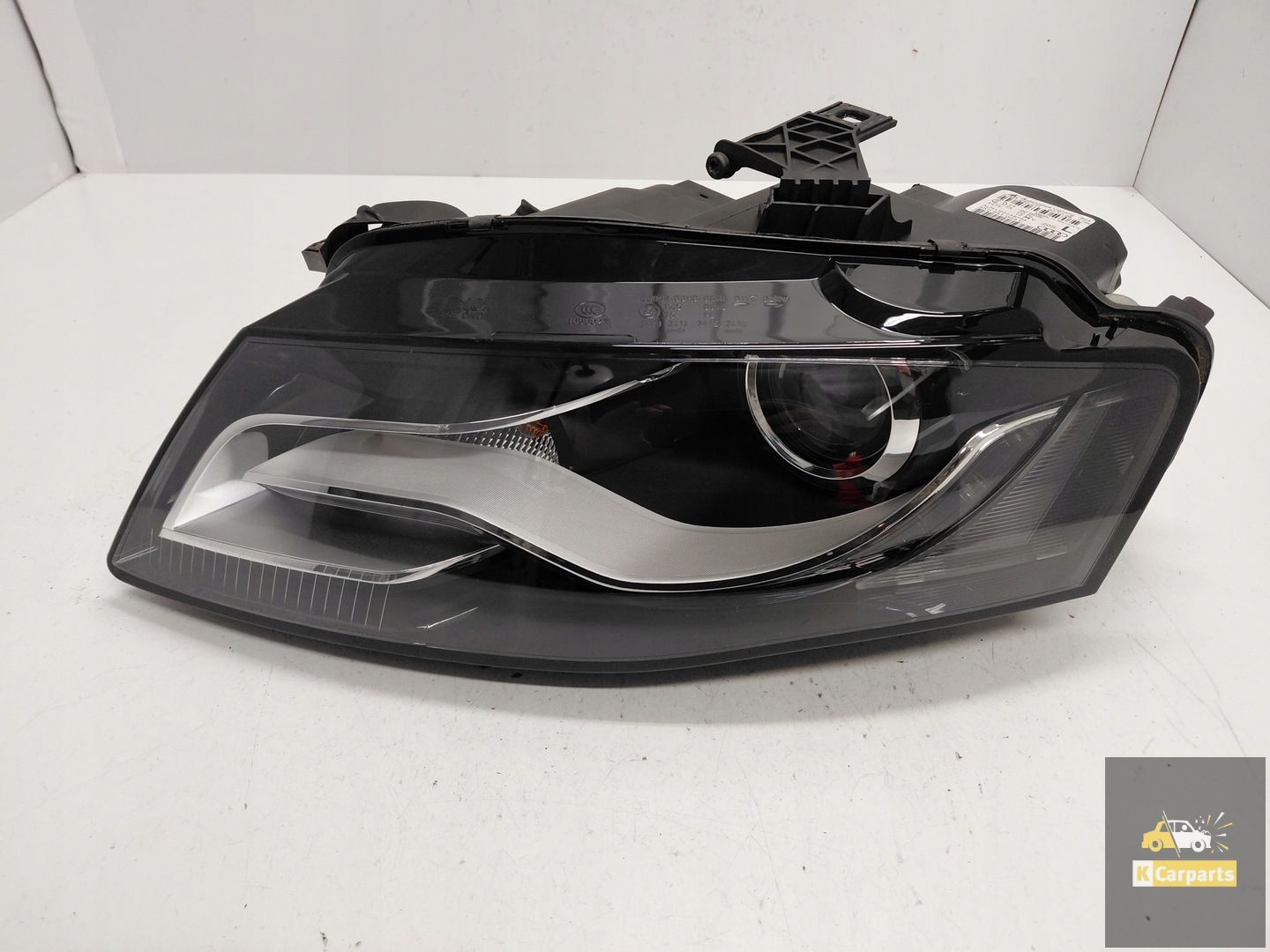 8K0941003C, Phare gauche au xénon sans torsion pour Audi A4 B8 8K0