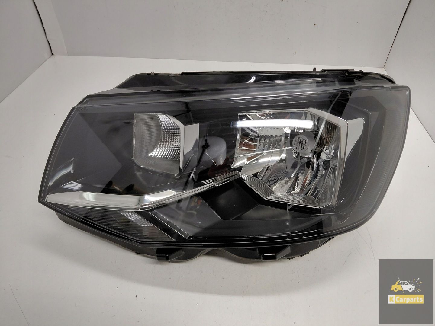 7E1.941.015.AD, VW Transporter T6 Normale, ampoules H4, en parfait état