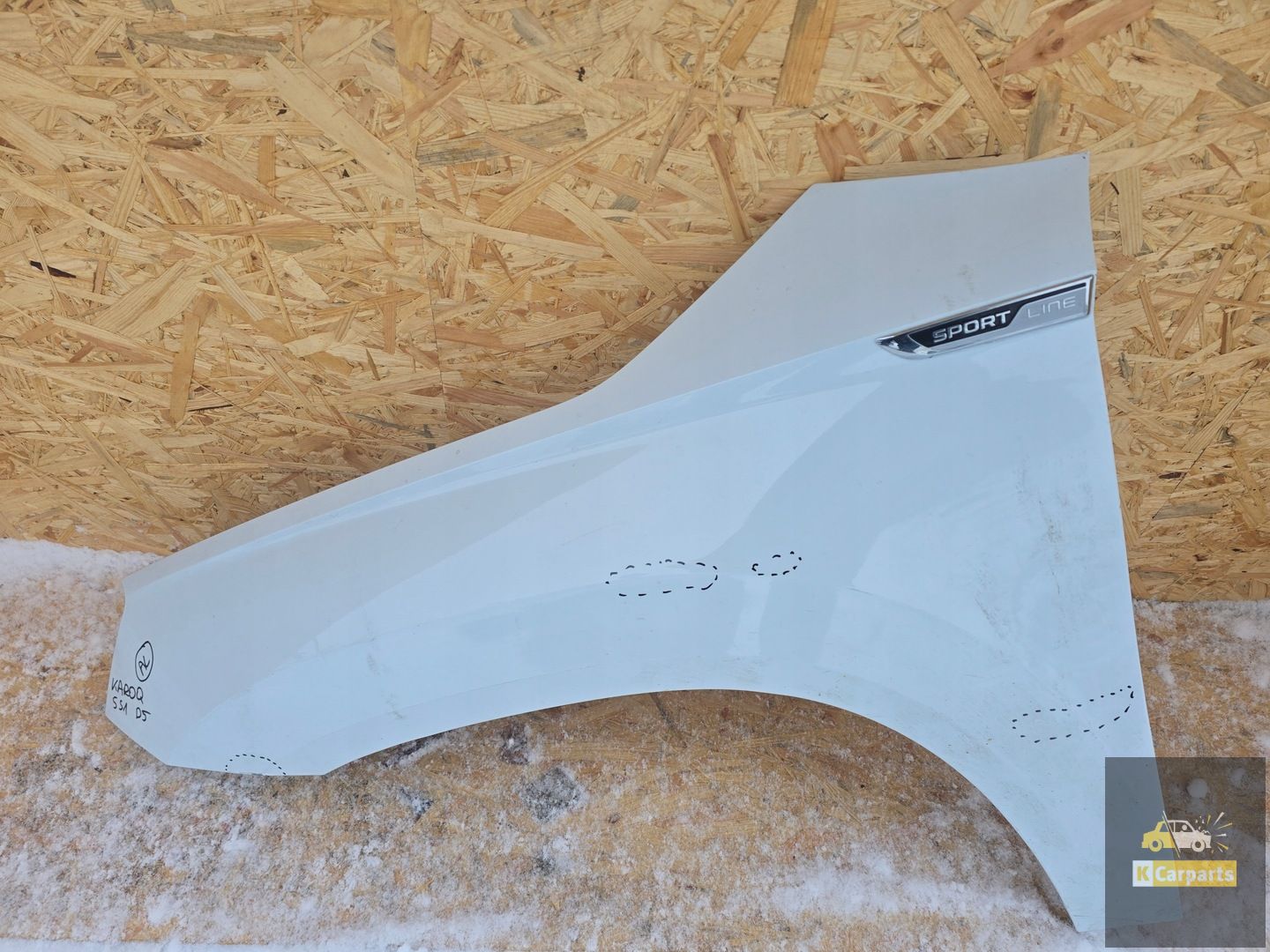 Skoda Karoq left front wing