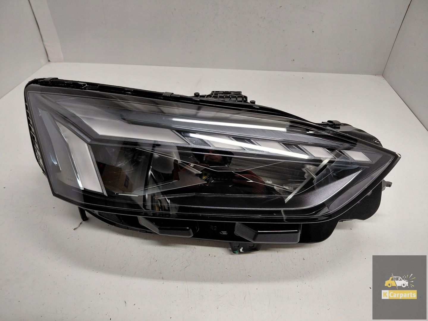 8W6.941.086.D, Audi RS5 S5 A5 8W heflamp LASER rechts