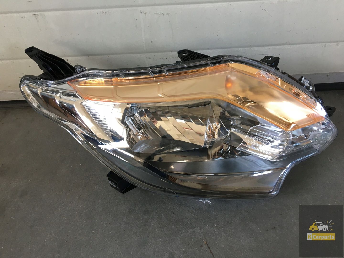 Mitsubishi L200 rechter lamp 2016-2020 r Normaal