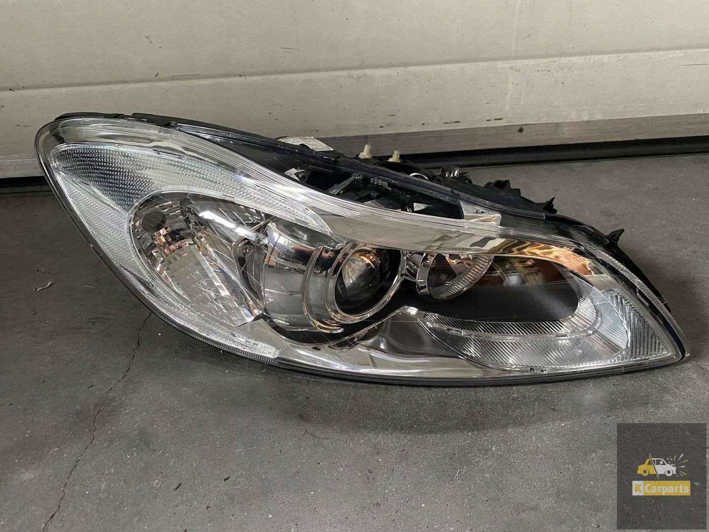 31214804, VOLVO C30 LIFT XENON HEADLIGHT RIGHT