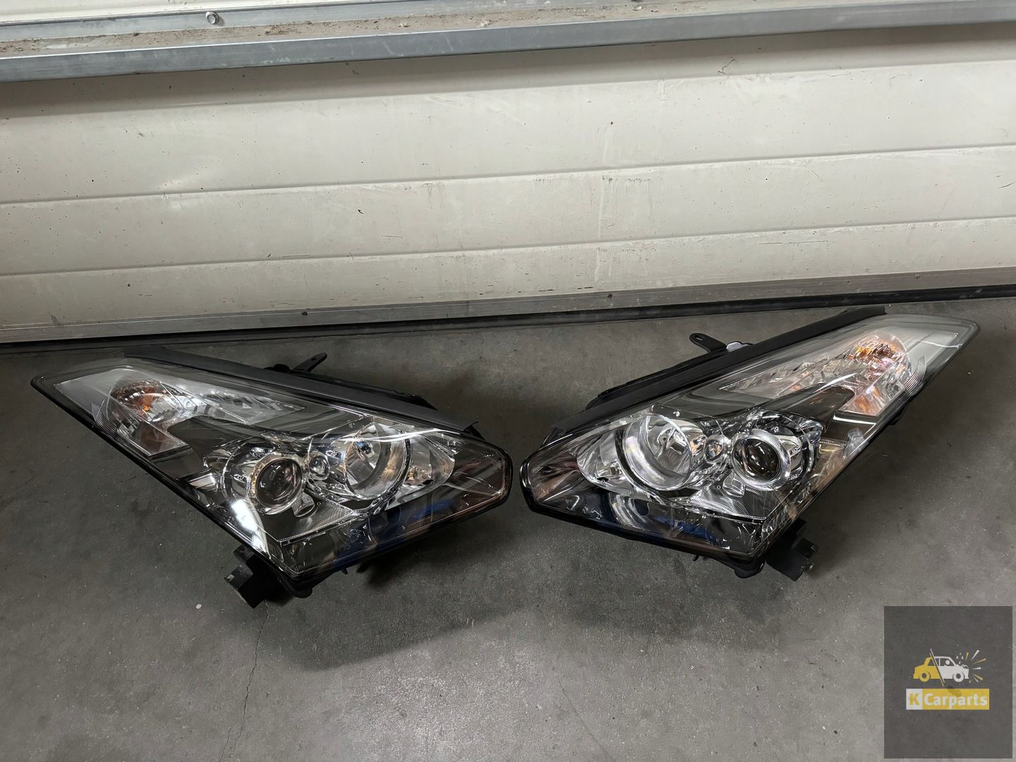 100-63954, Nissan GTR xenon set lampen