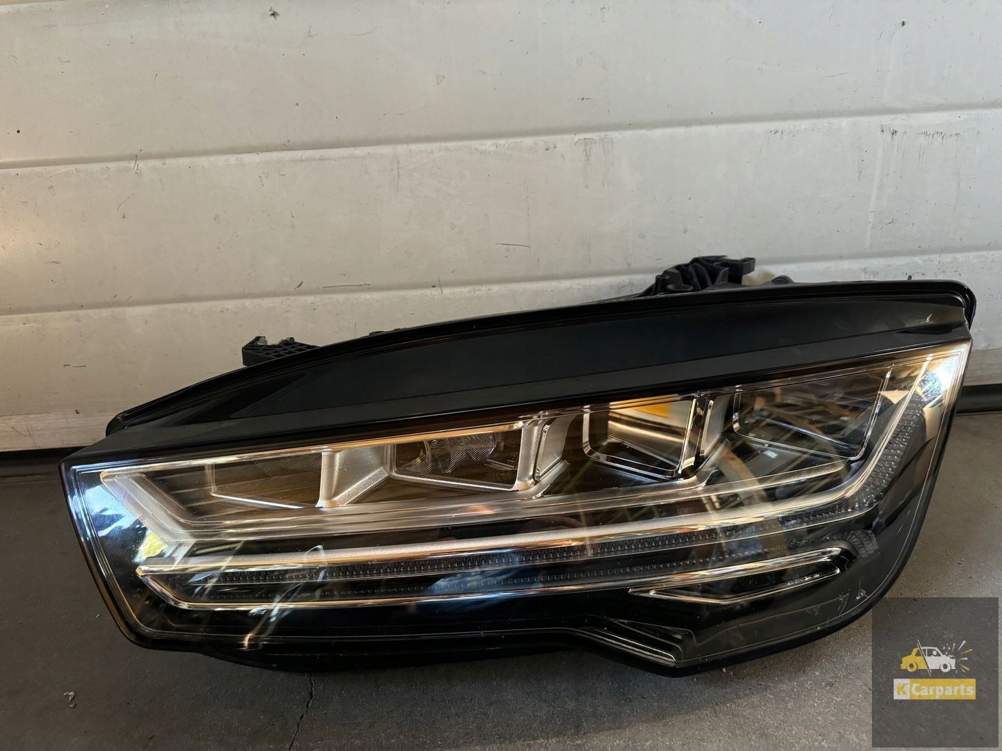 AUDI A7 S7 C7 4G8 Linke vordere Hebeleuchte Voll-LED 4G8941033J
