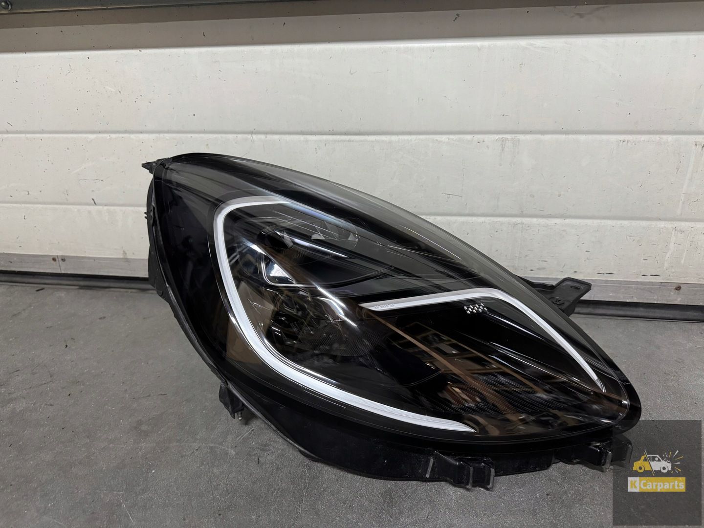Phare avant droit entièrement à LED pour Ford Puma MK2 2019