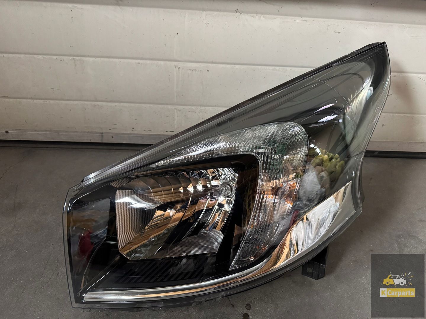 260605859R, Renault Trafic III Vivaro B gewoon LED-licht links