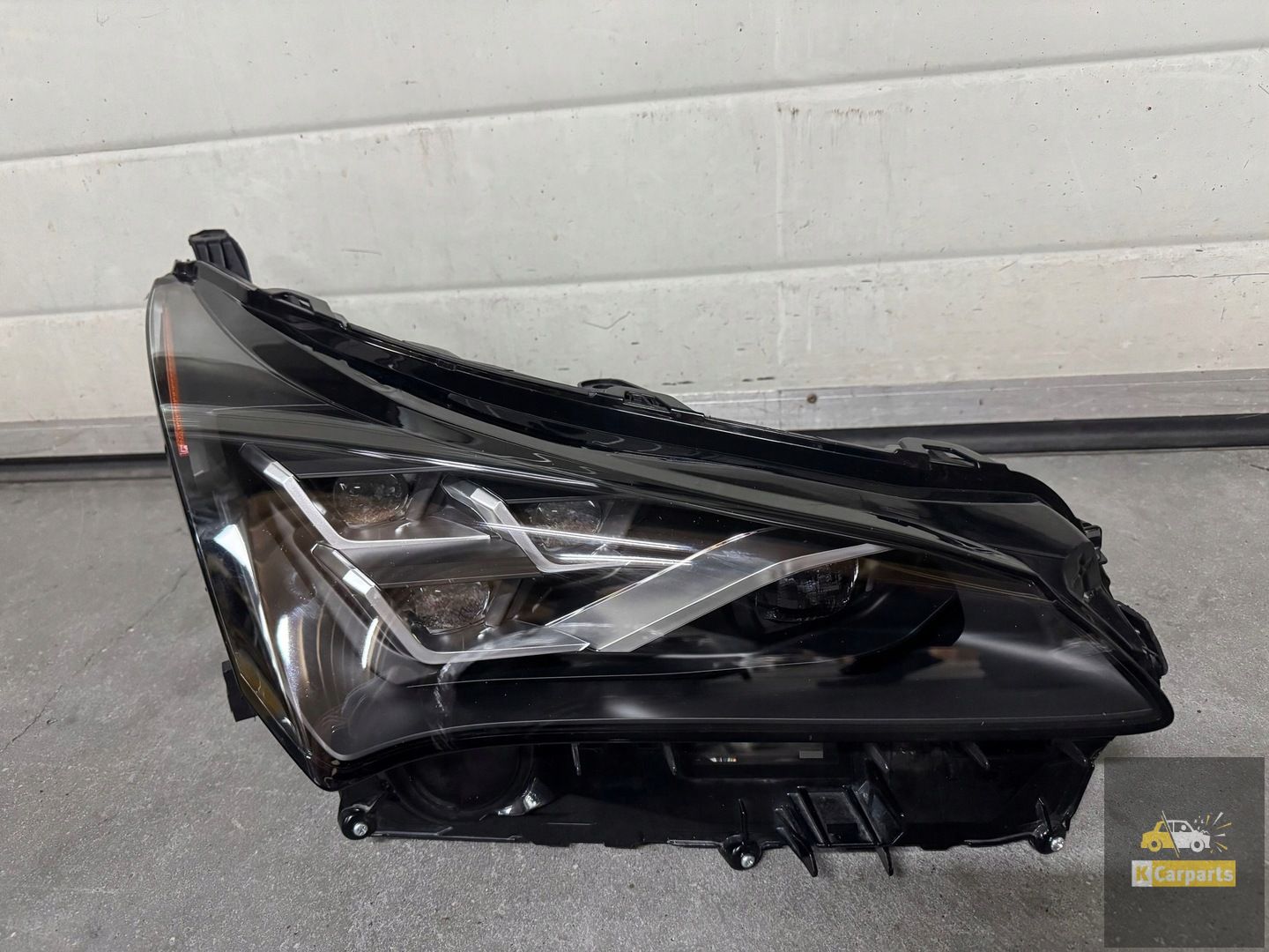Lexus NX FULL LED feu droit LIFT