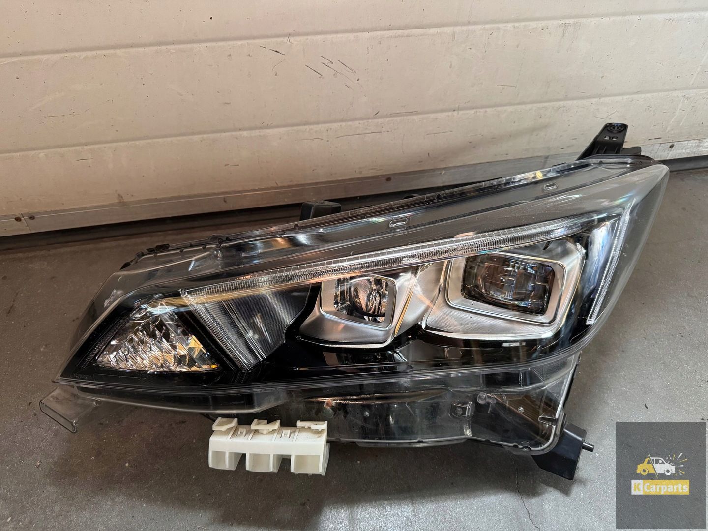 260605SH5B, Nissan Leaf II VOLLEDIG LED-licht links