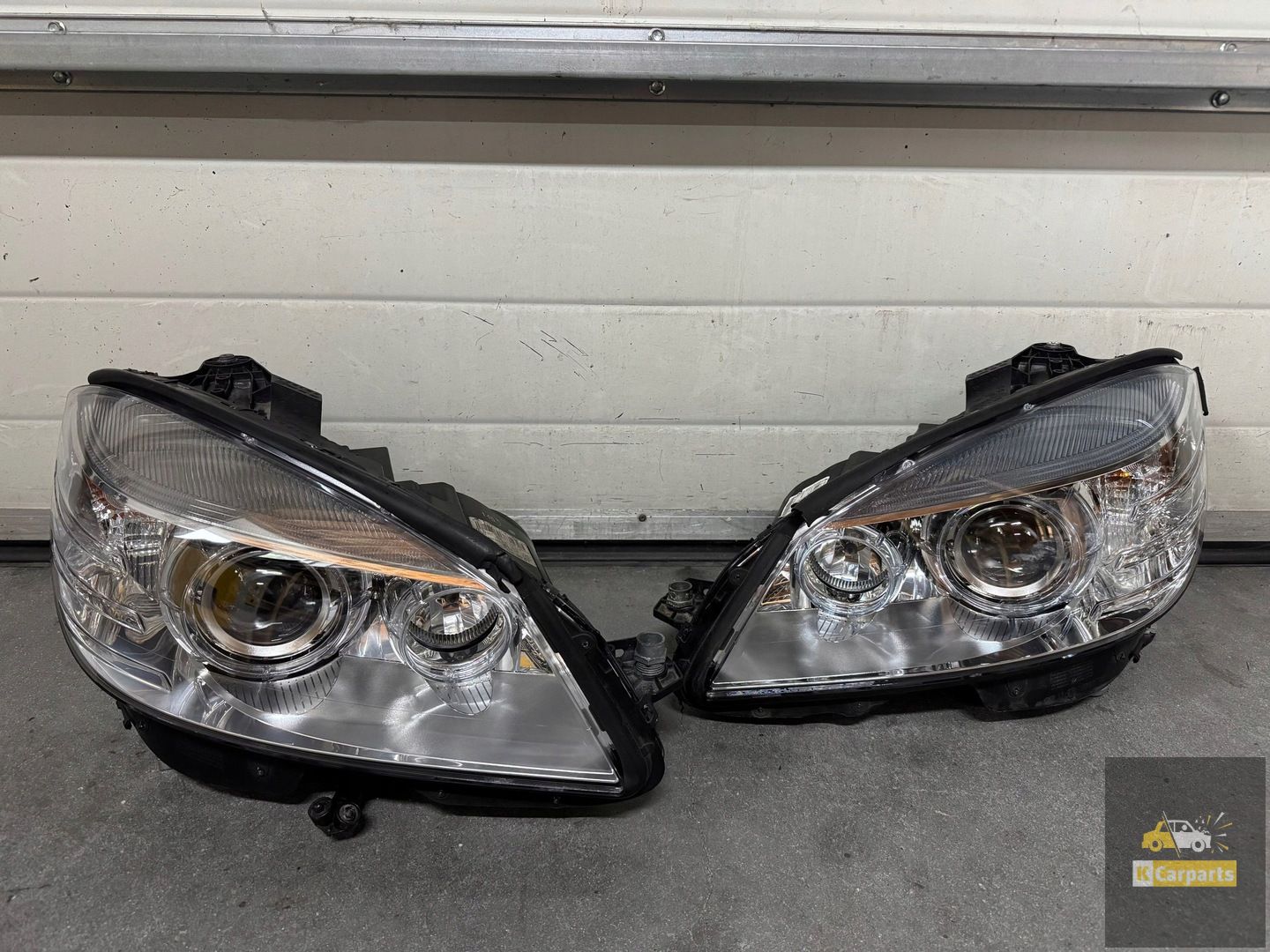 A2048200159, Mercedes C-Klasse W 204 bi xenonlamp links rechts Niet-draaiend